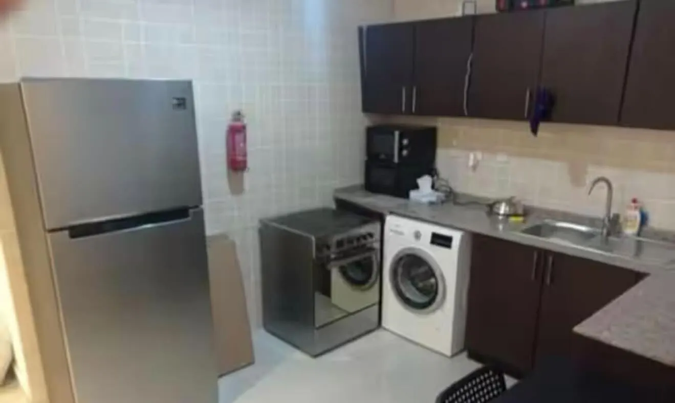 Ideal Partition Room In Barsha 1 Near Metro Dubai 0*,